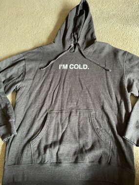 Obvious Shirts “I'm Cold” Men's Dark Gray Hoodie Sweatshirt